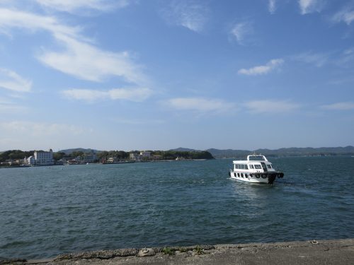 渡鹿野島渡し船